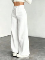 Calça de Veludo Wide Leg Feminina com Botão