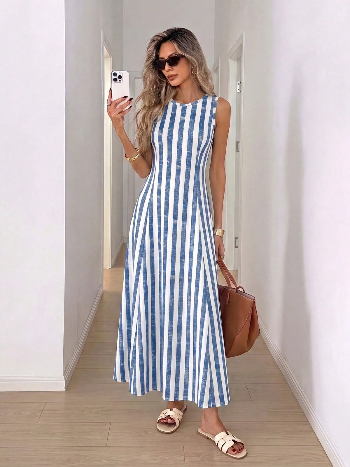 Vestido Longo Verão Listrado Sem Mangas
