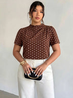 Blusa Plus Size Feminina Gola Alta Manga Curta