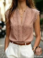 Blusa Elegante Feminina Manga Curta com Bordado Francês e Botões