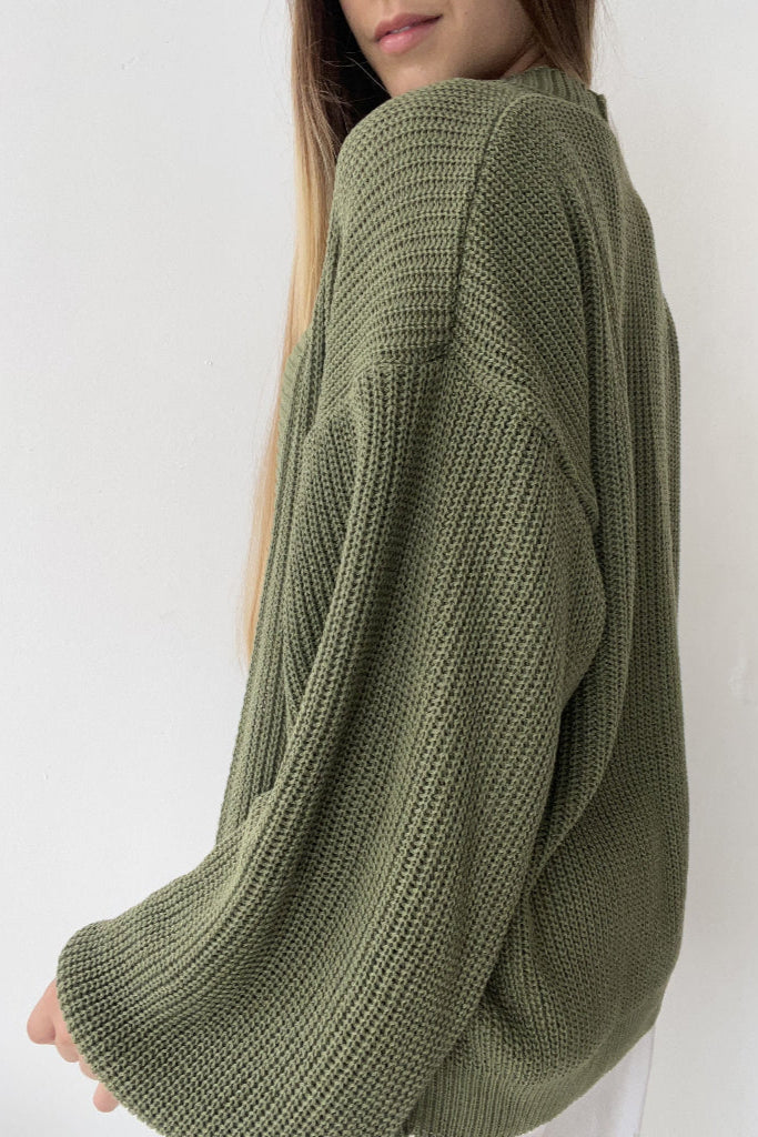 Casaco de Tricot Feminino Ombro Caído + Brinde