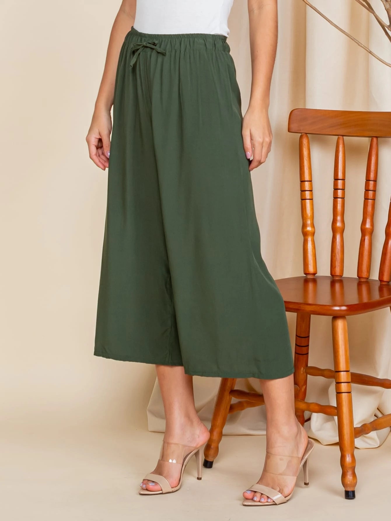 Calça Pantacourt Feminina de Viscose