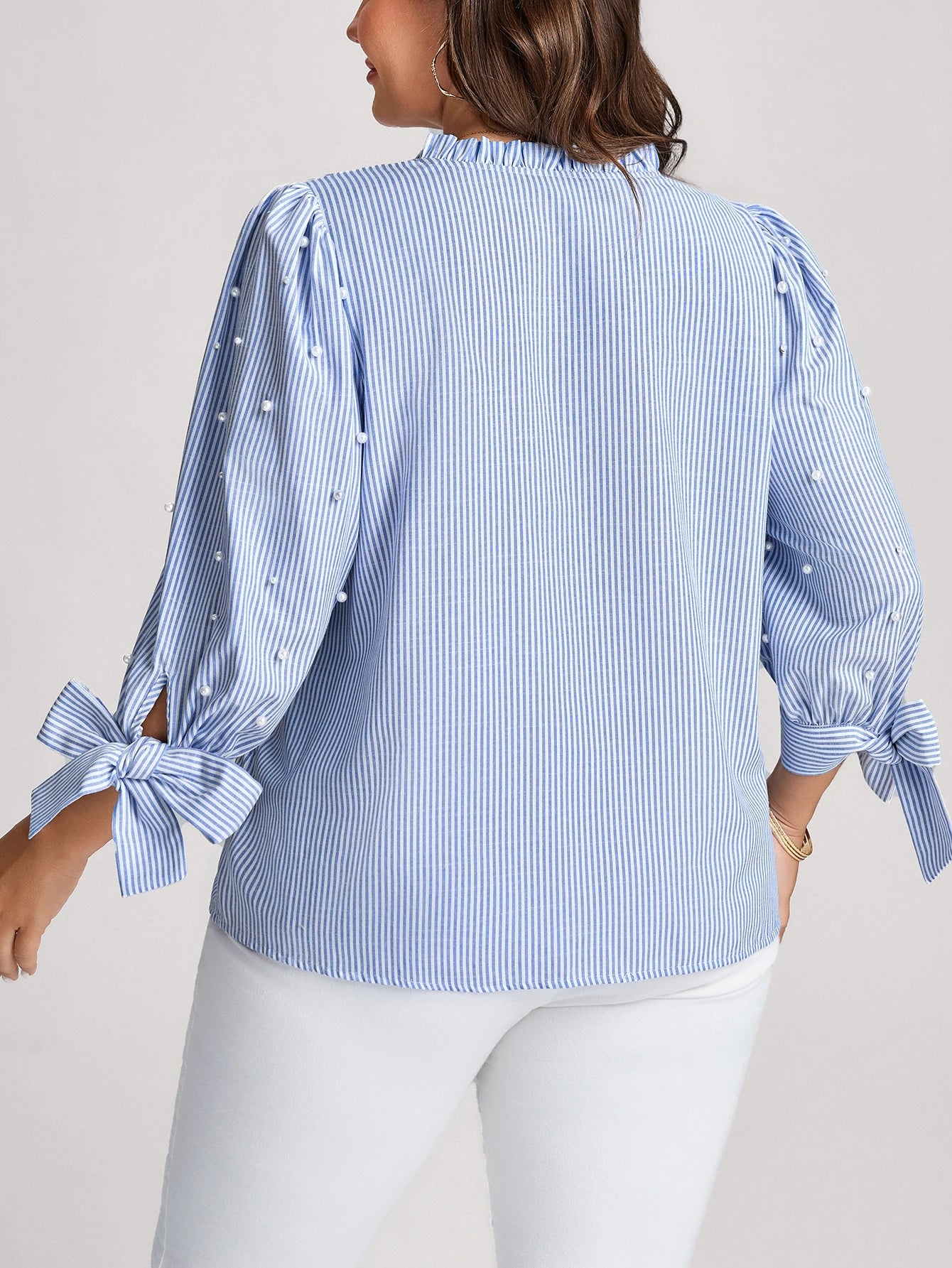 Camisa Plus Size Feminina Meia Manga com Babado