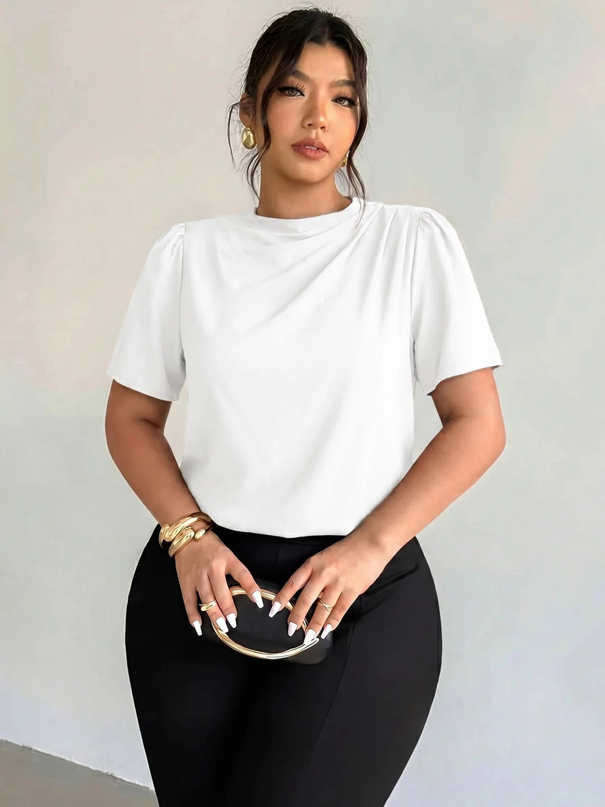 Blusa Plus Size Feminina Gola Alta Manga Curta