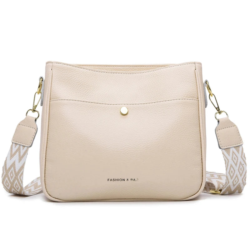 Bolsa Média Tiracolo Feminina de Couro Legítimo Alça Confortável