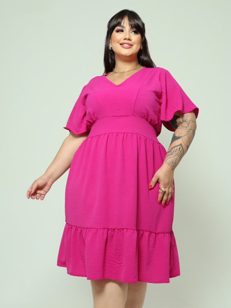 Vestido Curto Plus Size Manga Curta