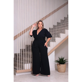Macacão Pantalona Plus Size Modelador Manga Curta
