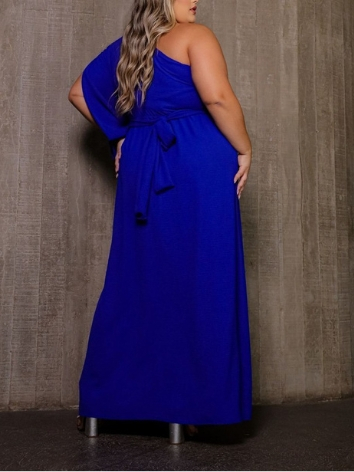 Vestido Feminino Manga Única Plus Size Curve Longo Com Fenda e Abertura Na Manga Elegante